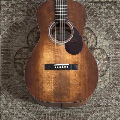 Eastman E1P-LTD-CLA Limited Edition Parlor Acoustic Guitar w/ Gig Bag & Free Pro Setup image 2