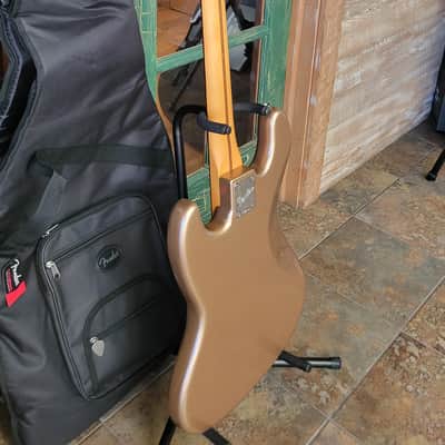2025 Fender American Professional Classic Jazz Bass in Firemist Gold wDeluxe Bag image 17