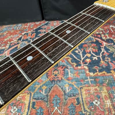 *Video* Tokai Gold Star Sound Stratocaster  3 Tone Sunburst  - 1980’s image 20