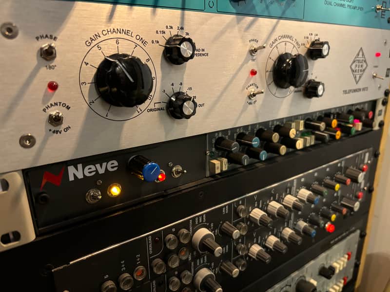 Neve V racked channel strip Mic Preamp & EQ with custom PSU - mic and line I/O image 1
