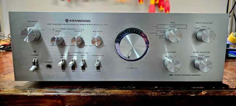 Kenwood KA-7100 70s - Silver image 1