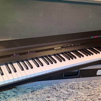 Kurzweil K1200 Vintage Digital Synthesizer