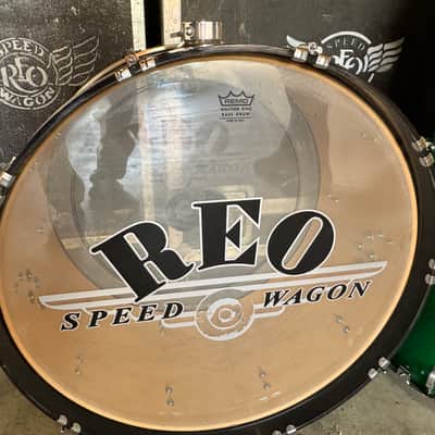 Bryan Hitt's REO Speedwagon 2000s Ludwig Classic Maple With Complete Hardware - Green Sparkle image 21