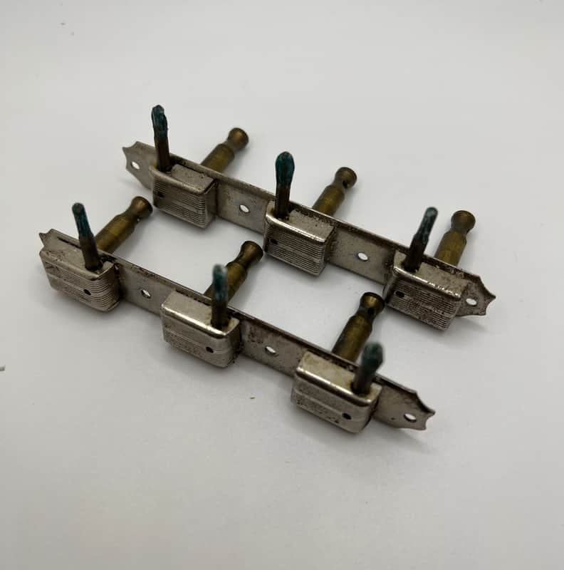 Vintage 1953-1956 Kluson Deluxe No-Line 3x3 Strip Tuners without Buttons / Gibson Martin Harmony / Restoration Station image 1