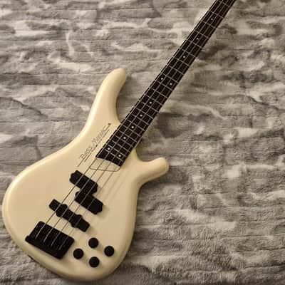 TUNE Bass Maniac TB-02PJ - 1988 - MIJ - Vintage White - 4-String - Active - Made in Japan image 2