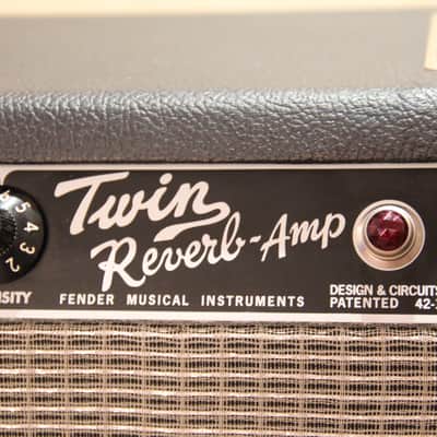 Fender '65 Twin Reverb 85-Watt 2x12" Guitar Tube Combo - 2017 - Black image 3