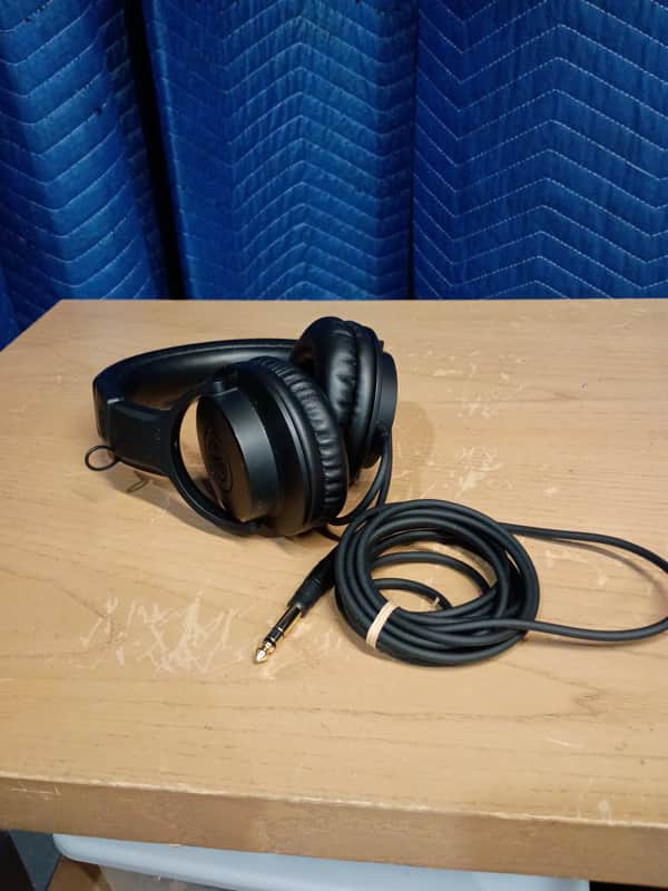 Audio-Technica ATH-M20x 2010s - Black image 1