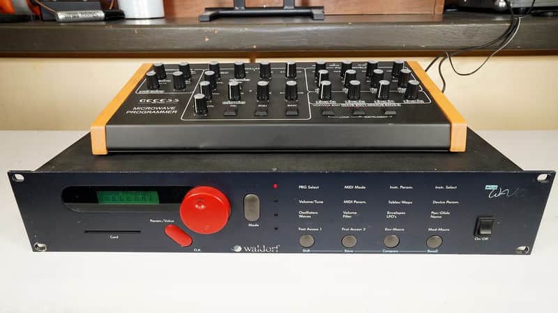 Waldorf Microwave RackWavetable Synth 1989 W/Programmer image 1