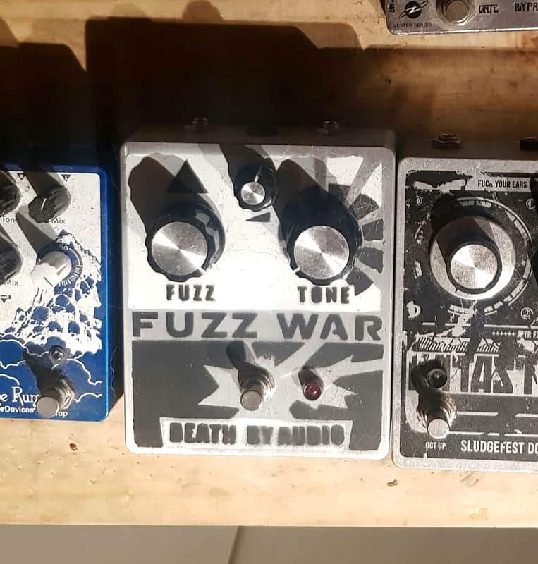 Death By Audio Fuzz War