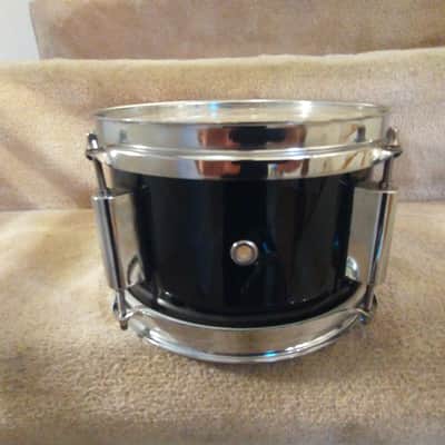 Unknown Two matching 10 and 12-in diameter shallow mounted toms gloss black excellent condition! image 8