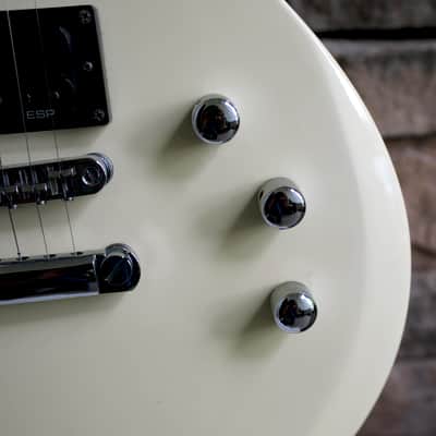 ESP LTD EC-50 2007 - 2016 in Gloss Olympic White image 12