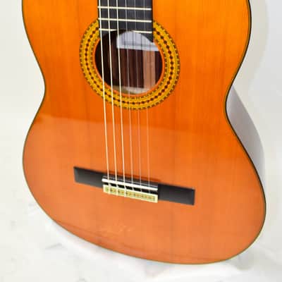 Yamaha GC22C Classical Acoustic Guitar, Natural image 4