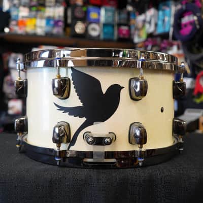 ddrum Dominion Series Limited Edition 13" Maple Snare Drum - White Sparkle Lacquer | 7x13" image 1