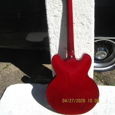 Epiphone Dot Studio 335 Guitar,  Cherry Red, Gig Bag, Mint image 10