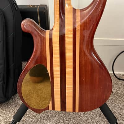 Lado Super Falcon Bass image 9