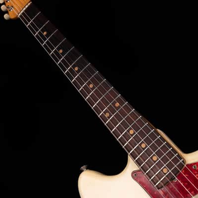 Vintage 1963 Fender Duo-Sonic Olympic White with OHSC image 8