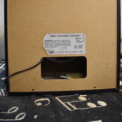 Vintage Regal RE110 Solid State Amp image 5
