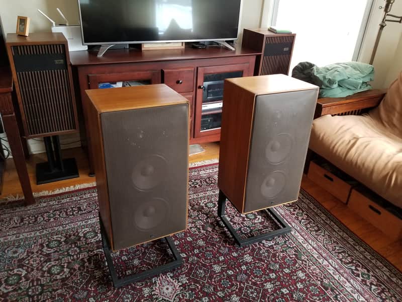 Beautiful Vintage ADS L810 Series II Speakers image 1