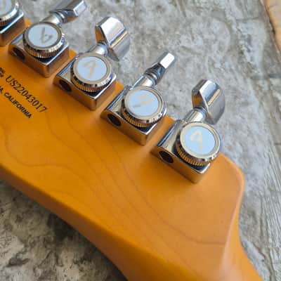 Fender American Ultra Luxe Telecaster 2022 - Transparent Surf Green image 16