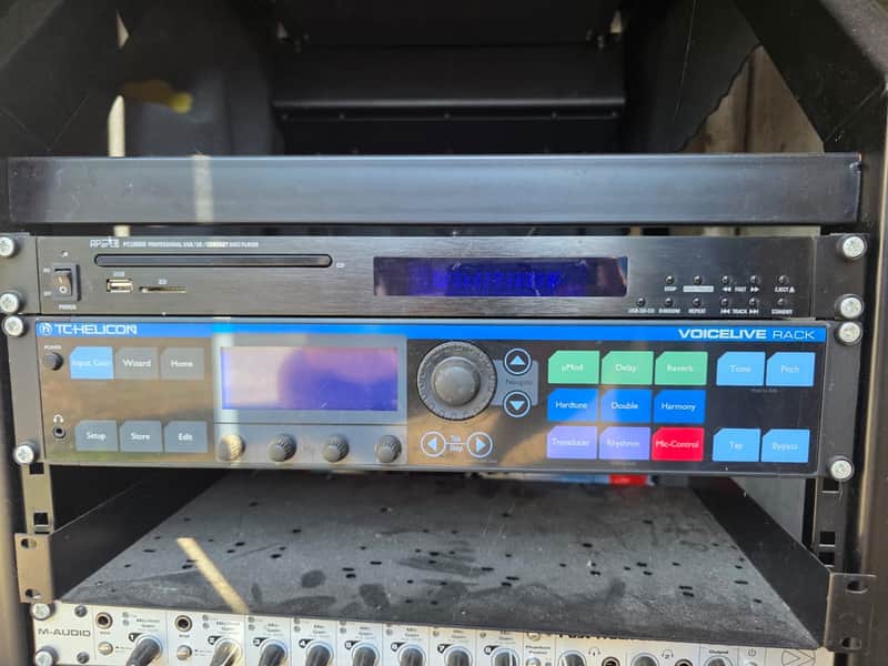 TC Helicon Voicelive Rack 2010s - Black image 1