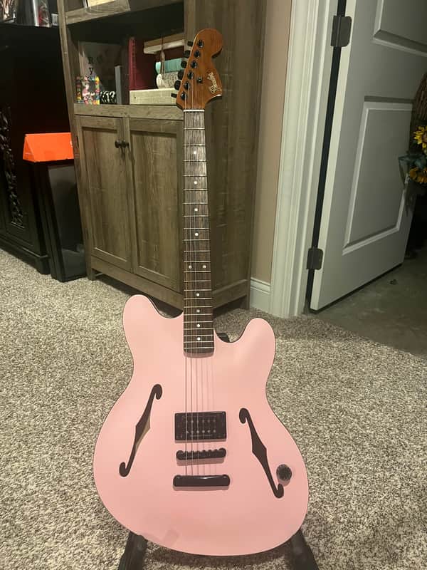Fender Tom DeLonge Starcaster 2024 - Present - Shell Pink image 1