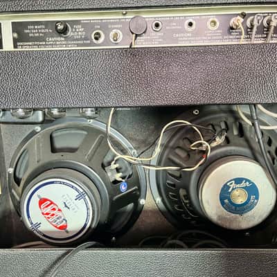 Fender Twin Reverb 2-Channel 100-Watt 2x12" Guitar Combo 1970 - 1971 - Silverface image 6