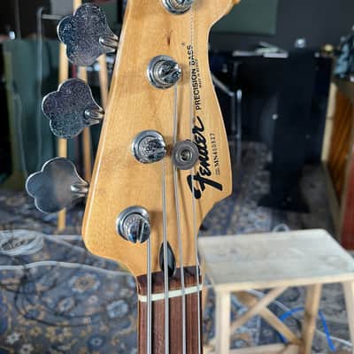Fender Precision Standard 1993 white Mexico MIM image 3