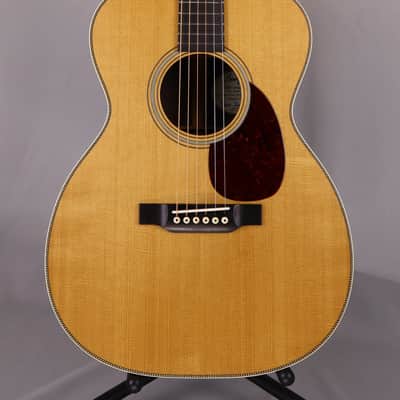 Bourgeois HSV-OM (Satin Finish) Limited Edition, Vintage OM Heirloom Series , Adirondack Spruce Top, Brazilian Rosewood back and sides. 2025 image 2
