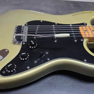 1979 Fender Stratocaster 25th Anniversary Porsche Inca Silver over Huffy Olympic White Relic Vintage 70s American USA Strat Electric Guitar Special Limited Edition Model FSR Heavy Road Worn Aged image 10