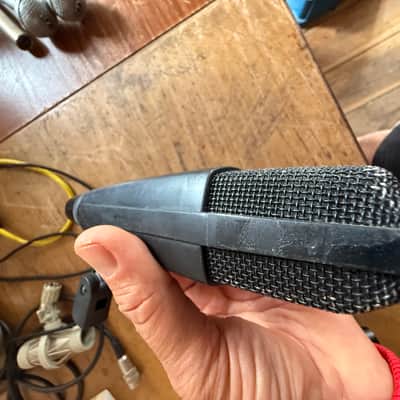 2 x (two)Sennheiser  MD421-II image 4