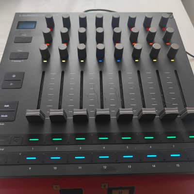 Novation Launch Control XL MK3 MIDI DAW Controller 2025 - Present - Black image 3
