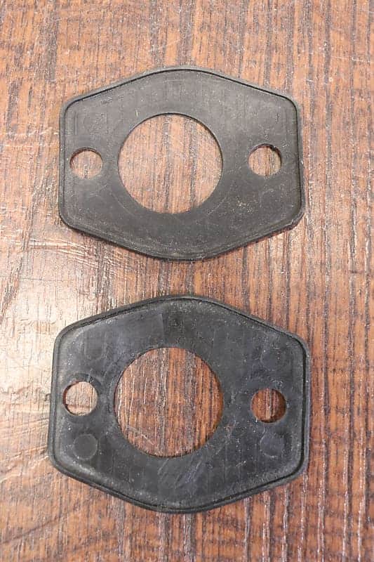 Unbranded Tom Tom Mounting Bracket Gaskets 2pk image 1