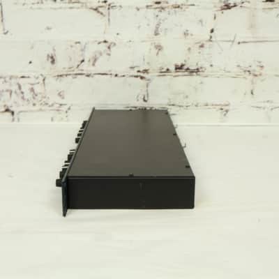 dbx 166A 2-Channel Compressor/Limiter image 8