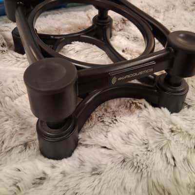 IsoAcoustics ISO-200Sub Subwoofer Acoustic Isolation Stand 2010s - Black. EXCELLENT. Rev 2 image 4