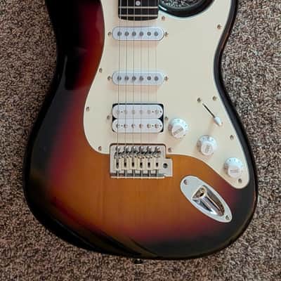 Donner DST-100 HSS Stratocaster Style Electric Guitar - Upgraded Pickups + Setup image 4