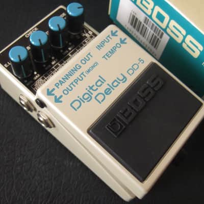 Boss DD-5 Digital Delay | Reverb