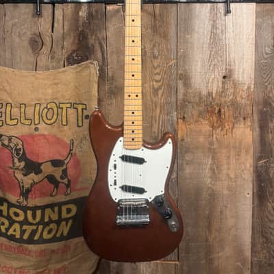 Fender Mustang Guitar with Maple Fretboard 1976 - Walnut (Mocha) image 5