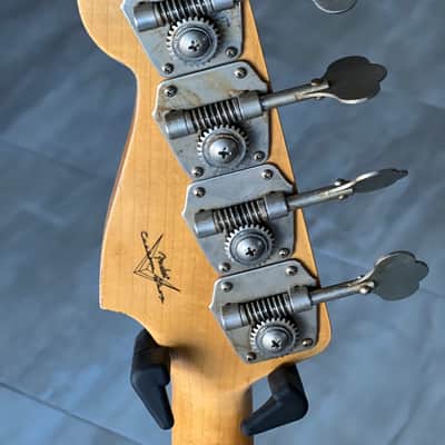 Fender Custom Shop 64 Jazz Bass Guitar 2023 - Lake Placid Blue image 15