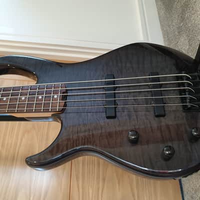 Peavey Millenium BXP 5  2010 Ish?  Black Quilt image 4
