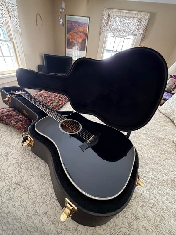 Taylor 610ce Guitar Black 2003 610ce 2003 - Black