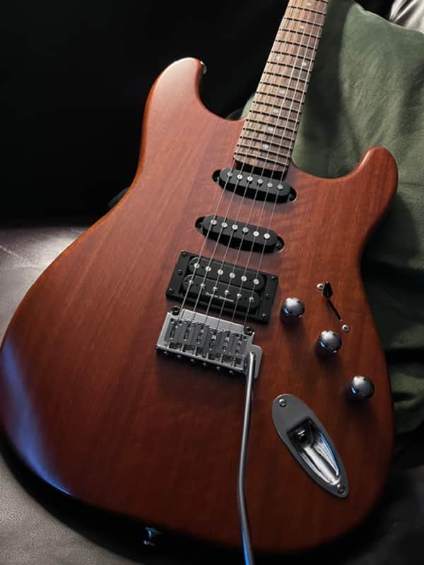 Fender Squier Deluxe Series Satin Trans Fat Strat Solid Mahogany Body – 2005