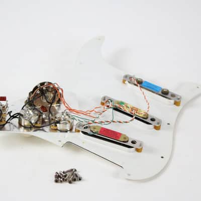 1993 Vintage Fender Stratocaster Plus Deluxe Loaded PICKGUARD Lace Sensor Pickups TBX Tone USA Strat 1990s image 7