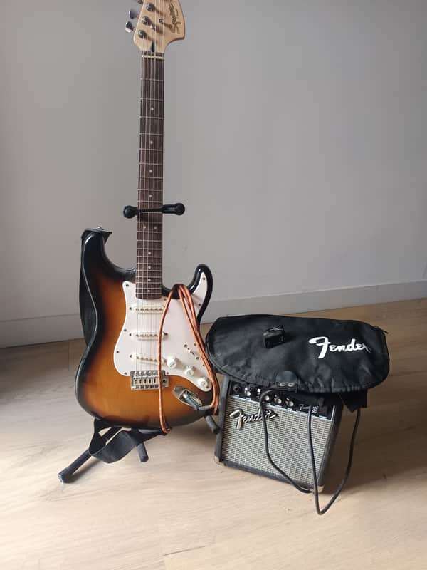 Squier Affinity Milieu des années 90 image 1