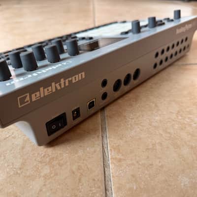 Elektron Analog Rytm with Decksaver, New Screen, Key Caps image 4