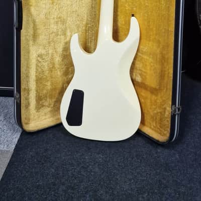 Kramer Forum III Bass image 4