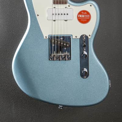 Squier Limited Edition Paranormal Offset Telecaster SJ - Ice Blue Metallic image 2