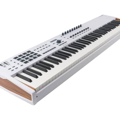 Arturia KeyLab 88 MKII MIDI Keyboard Controller [USED] image 3