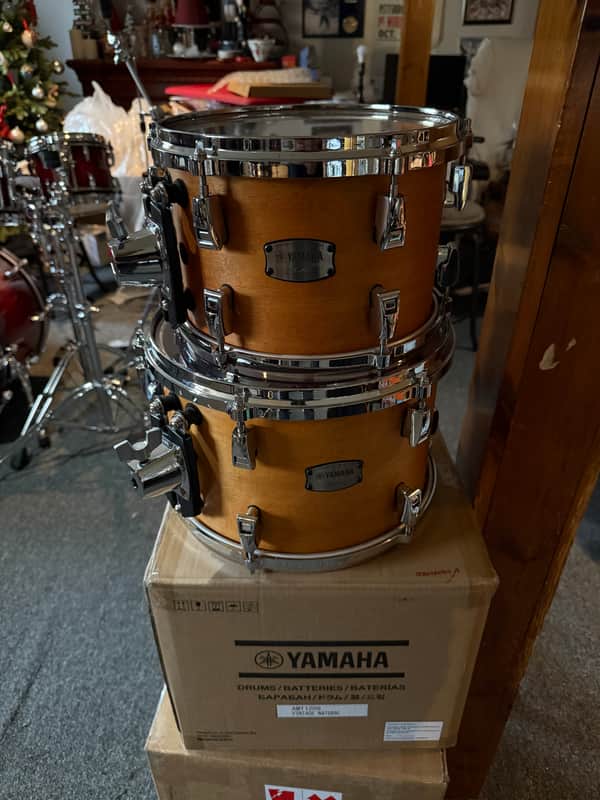 Yamaha Absolute Hybrid Maple tom pack 10” and 12” 2026  - Vintage Natural