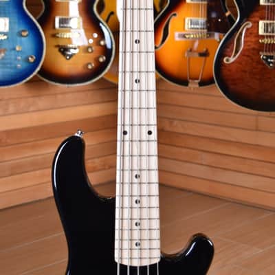 Lakland Skyline 5502 5 Black image 8