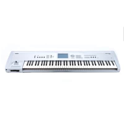 Korg Triton Pro 76-Key 62-Voice Polyphonic Workstation (1999
